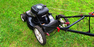 gas lawn mower deck size