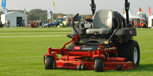 zero turn mower engine size horsepower