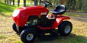 garden lawn tractor horsepower engine torque